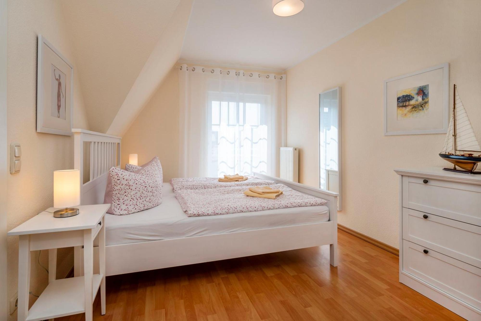 Hoppenberg 24 - Haus Sommerfeld Цингст Экстерьер фото